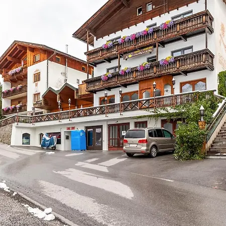 Aparthotel Sonnblick 3*